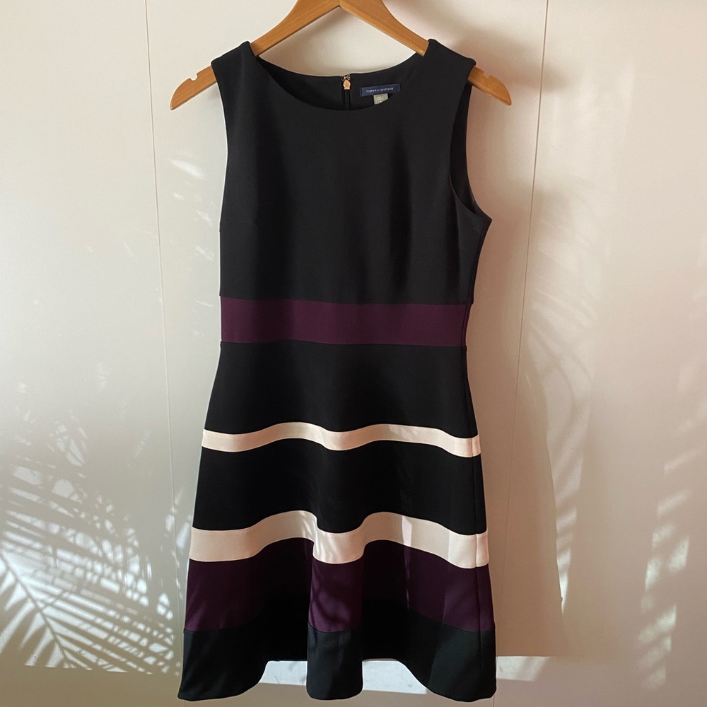Tommy Hilfiger- Sleeveless Dress Size 8